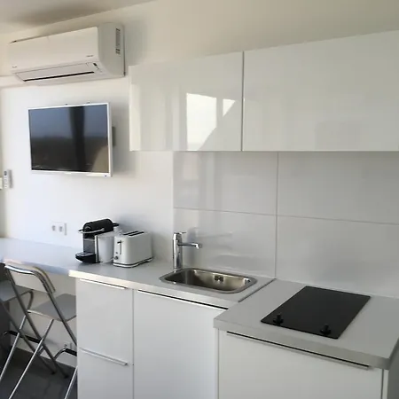 Face - Village Naturiste - Cap D'agde * Agde